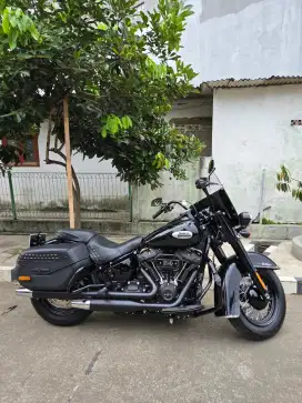 Harley Davidson Softail Heritage Classic 2023