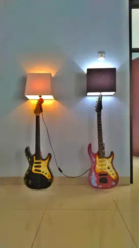 Dekorasi lampu gitar listrik elektrik jadul lawas antik vintage