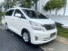 Vellfire X 2011 CBU Sun Roof WarnaPutih intwr Beige km 8rb a/n Pribadi