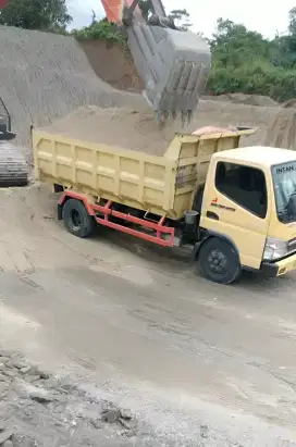 Pasir bangunan isi 7 kubik