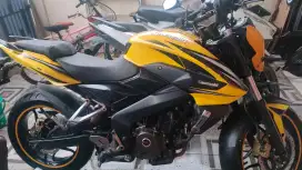 pulsar 200ns 2015