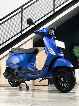 Promo Blibli 0%‼️Vespa S125 iget th 2021 biru - Ayu Mustika