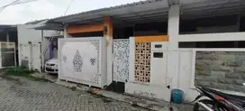 DIJUAL RUMAH FULL RENOVASI DEKAT KAMPUS UNEJ JEMBER