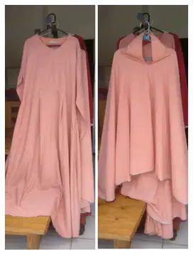 Gamis dan jilbab besar