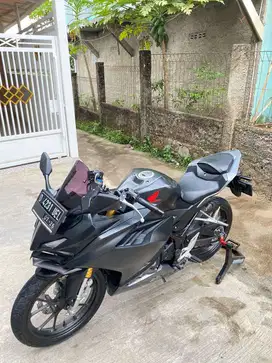 Honda NEW CBR 150r Standar