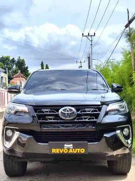 Fortuner up VRZ 2018 2.4 G Automatic diesel at 2019 gr trd