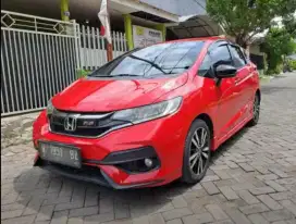 Honda JAZZ RS CVT 2018. BEST SELLER