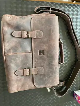 Tas kulit baru harga second