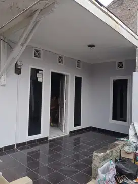 Di kontrakan rumah pertahun