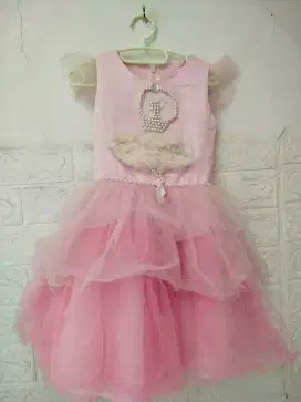 Dress ulang tahun anak