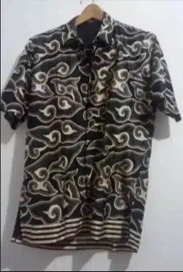 COD Anter2 ok - Batik kemeja good size L bahan lembut