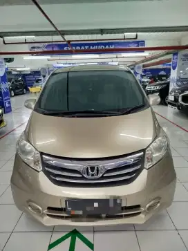 Honda Freed E psd 2013 AT