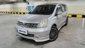 TDP 11JT Nissan Grand livina 1.5 XV Ultimate Bensin-AT 2011 Abu