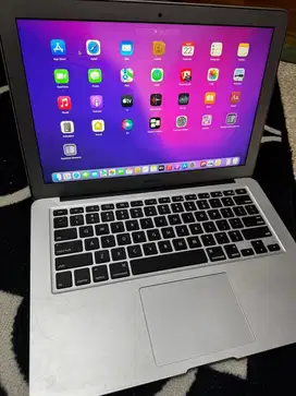 macbook  air 2017 8/128gb second