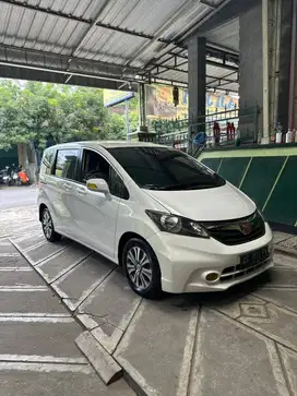 Honda Freed PSD 2012