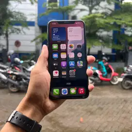 IPHONE 11 PROMAX 64 GB BEACUKAI