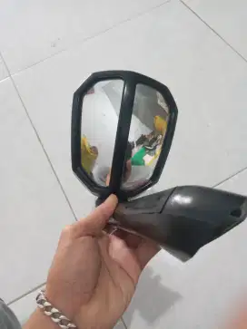 Spion kap Toyota Fortuner + Emblem