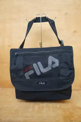 Sling Fila Hitam | Tas selempang Fila | Tas Slempang Pria | messenger