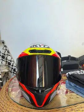 Dijual Cepat Helm KYT TT COURSE JAUME MASIA Visor Black Smoke + Bening