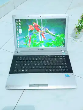 Laptop Samsung CORE i5 Ram 4GB editing game