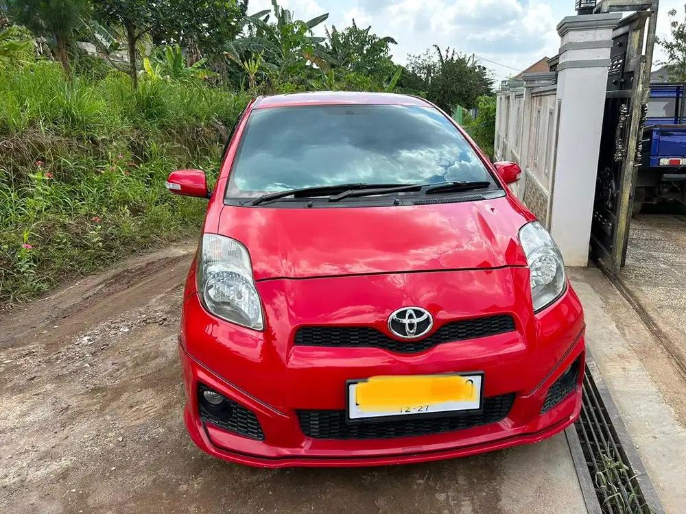 TOYOTA YARIS TRD 2012