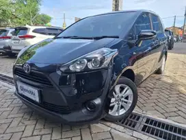 DP Rendah Toyota Sienta 1.5 E Bensin-AT 2018 0SCSDS CRS