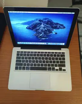 Macbook pro 2011
Procecor i5