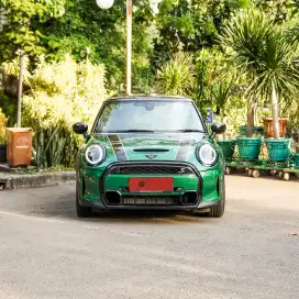 Minicooper 2.0 S LC 2 (Speedo Digital) 3 Doors. DP 70JT