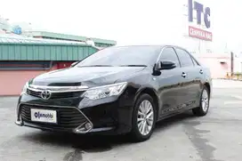 PAJAK PANJANG TDP 13JT Toyota Camry 2.5 V Bensin-AT Hitam 2018