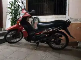 Dijual Yamaha Vega ZR langsung pemakai