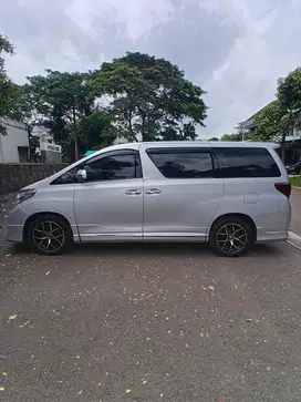 Toyota Alphard 2012 Bensin