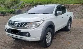 Mitsubishi Strada Triton GLS PMK 2017 Asli L Full Original Cat Bagus