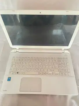 Laptop Bekas Toshiba