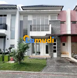 Jual butuh rumah SHM komplek Residence One - Cluster Blue Sapphire