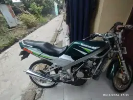 Kawasaki ninja kis 150 cc