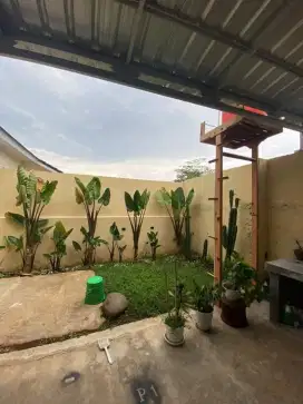Dijual murah rumah siap huni di tembalang dekat dengan undip