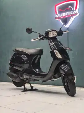 TERMURAH‼️ VESPA S125 FACELIFT TH 2020 BLACK GLOSSY. MULUS NOMINUS