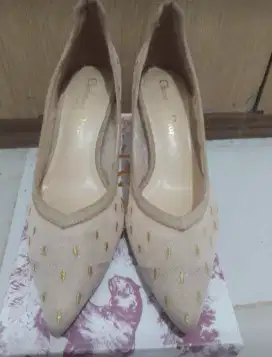 High heels size 38