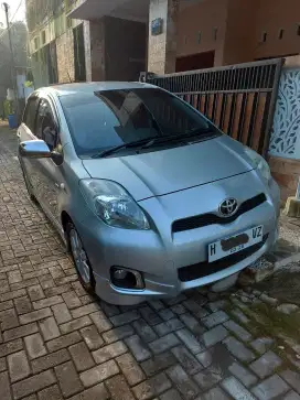 Toyota Yaris 1.5 E Manual 2013