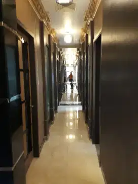 Sewa bakrie tower office space mewah bagaikan dekor buckingham place