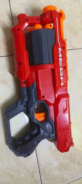 Tembakan nerf mega cyclone