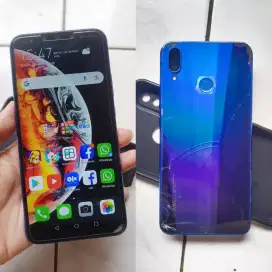 Huawei Nova 3i
Ram 4/128