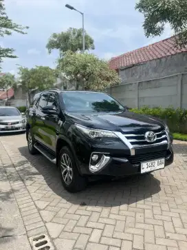 Fortuner diesel matic VRZ KM 60rb kondisi bagsu