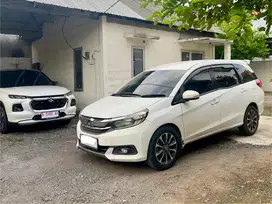 Honda Mobilio tangan pertama