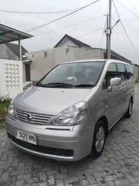 New Nissan Serena CT 2007 Metic