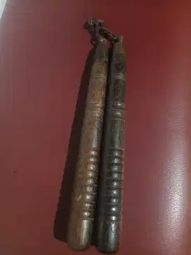 Vintage nunchaku circa 1982/double stick