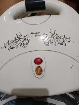Toaster/ pemanggang roti merk maspion