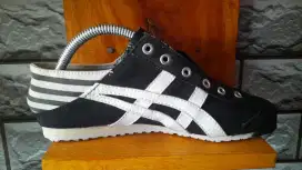 onitsuka tiger
size 36
170k