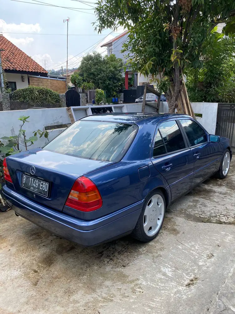 Mercedes-Benz C180 1996 Bensin
