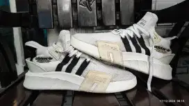 Adidas EQT 42⅔ Putih Harga PAS